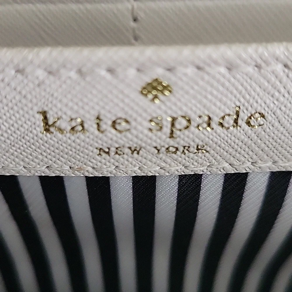 Kate Spade New York Wallet